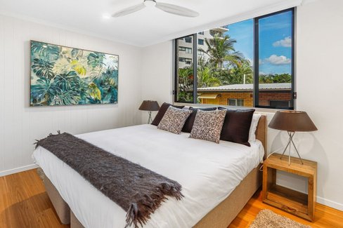 8/182 The Esplanade, Burleigh Heads QLD 4220