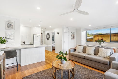 8/182 The Esplanade, BURLEIGH HEADS QLD 4220