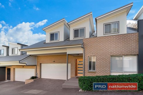 8/190 Lambeth Street, PICNIC POINT NSW 2213