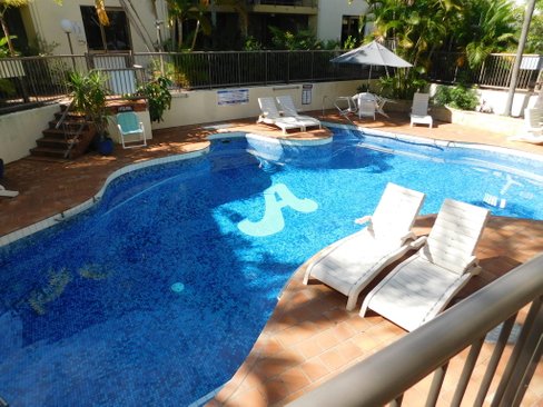 8/1917 Gold Coast Highway, BURLEIGH HEADS QLD 4220