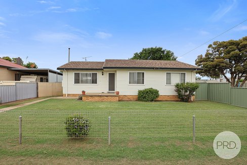 82 Gunnedah Road, TAMWORTH NSW 2340