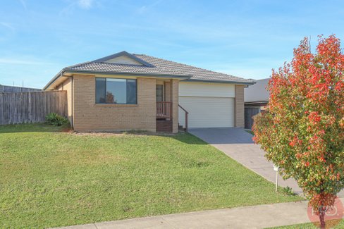 82 Ryans Road, GILLIESTON HEIGHTS NSW 2321