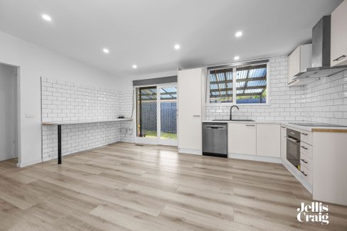 82 Wangarra Road Frankston 3199