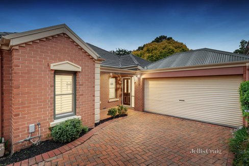 8 25 Cavalier Street Doncaster East 3109
