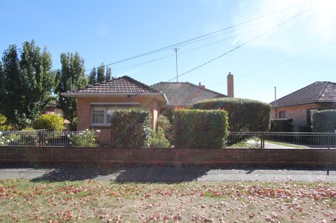 828 Bond Street, MOUNT PLEASANT VIC 3350