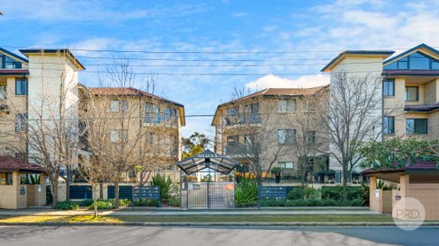 8/29-31 Preston Street, JAMISONTOWN NSW 2750