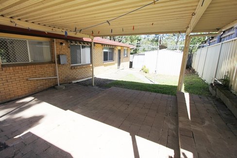 83 Melinda Street, SOUTHPORT QLD 4215