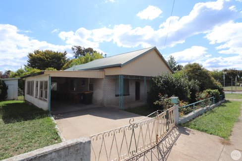 83 Murray Street, TUMBARUMBA NSW 2653
