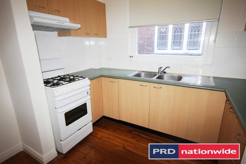 8/30 Salisbury Road, ROSE BAY NSW 2029