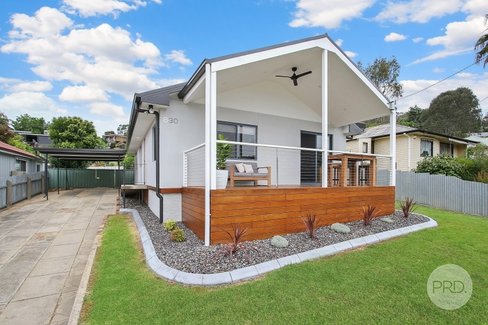 830 Watson Street, GLENROY NSW 2640