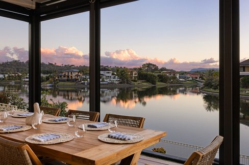 8/36-42 Beachcomber Court, Burleigh Waters QLD 4220