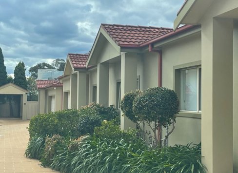 8/39 Canarys Road, ROSELANDS NSW 2196