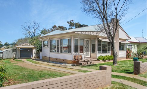 85 Piper Street, TAMWORTH NSW 2340