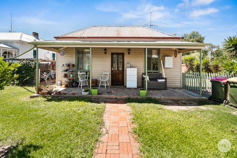 85 Sullivan Street, INGLEWOOD VIC 3517