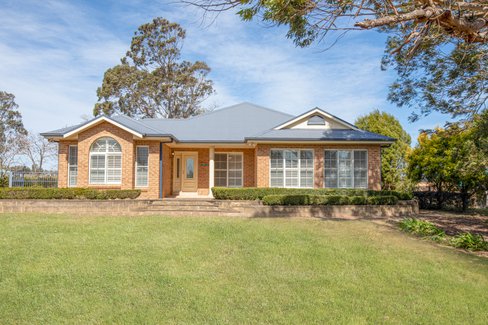 855 New England Highway, LOCHINVAR NSW 2321
