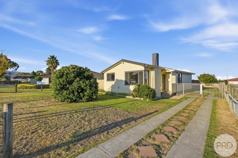 86 Duntroon Drive, ROKEBY TAS 7019