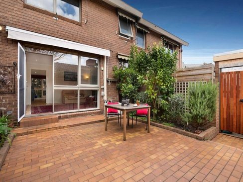 8 7-13 Kireep Road Balwyn 3103