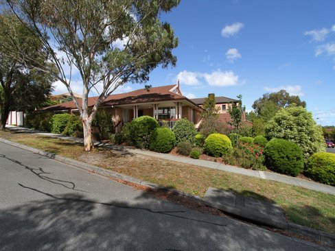 87 Campaspe Drive Croydon Hills 3136