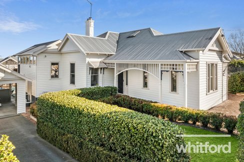 87 Fairview Avenue, Newtown
