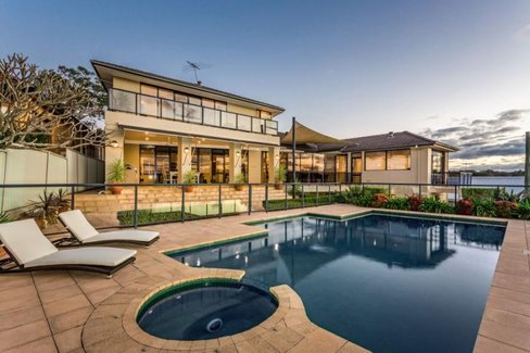 87 Queen Street, CONNELLS POINT NSW 2221