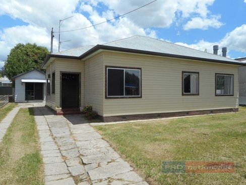 87 Tumut Street, ADELONG NSW 2729