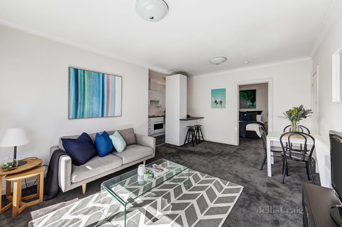 8/72 Campbell Road Hawthorn East 3123