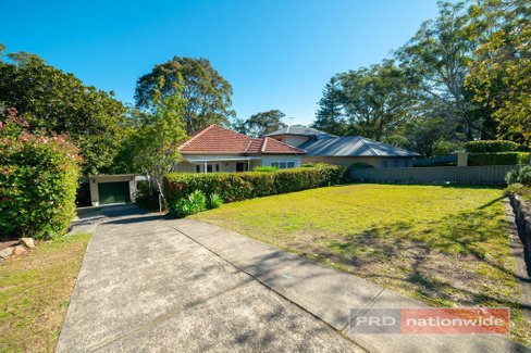 876 Henry Lawson Drive, PICNIC POINT NSW 2213