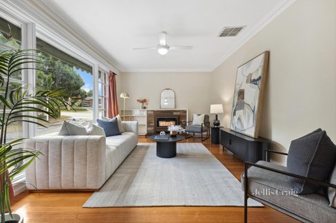876 High Street Road Glen Waverley 3150