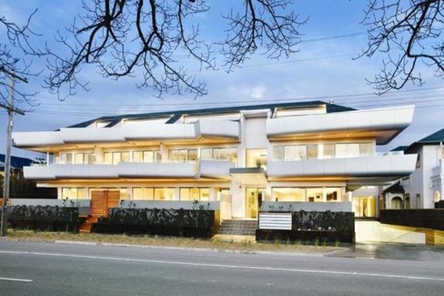 8 86-88 Beach Road Sandringham 3191