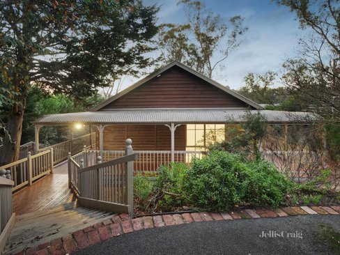 89 Brackenbury Street Warrandyte 3113