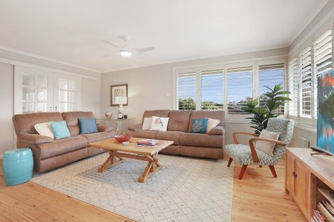 89 Bright Parade, DAPTO NSW 2530