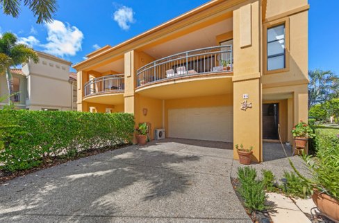 89/117 Palm Meadows Drive, CARRARA QLD 4211