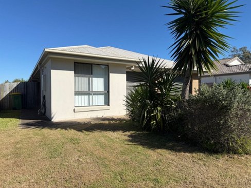 8A Daintree Court, Park Ridge QLD 4125