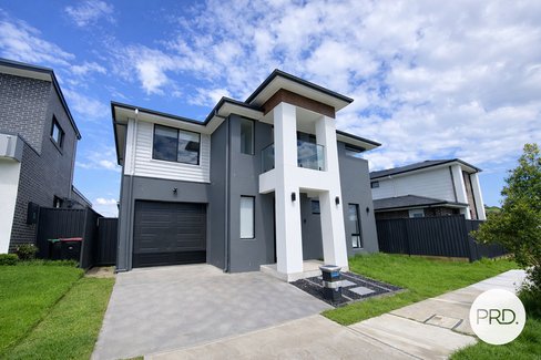 8A Dun Road, AUSTRAL NSW 2179