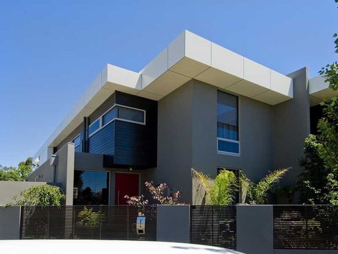 8a Fernery Grove Newtown 3220