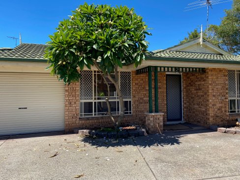 8A Mavis Avenue, PEAKHURST NSW 2210
