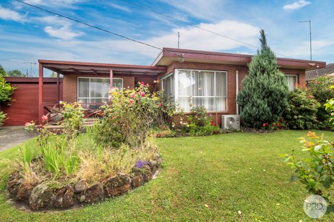 8A Warwick Street, REDAN VIC 3350