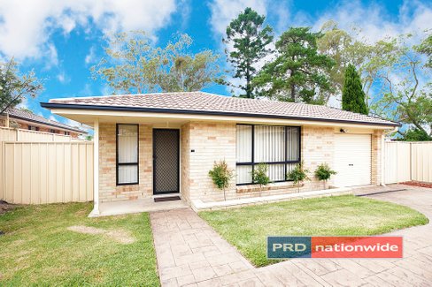 8B Barker Street, CAMBRIDGE PARK NSW 2747