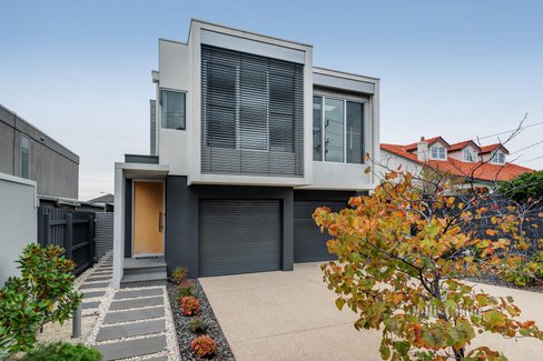 8B Charman Road Mentone 3194