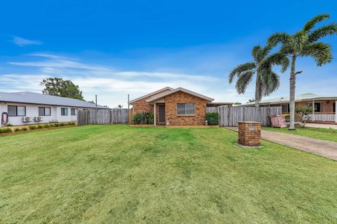 9 Carnation Street, PROSERPINE QLD 4800