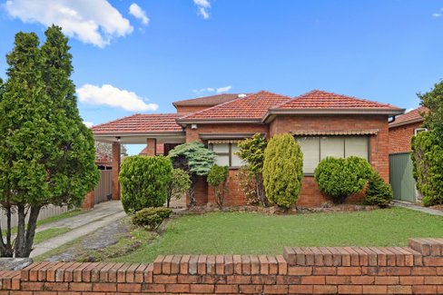 9 Cooloongatta Road, BEVERLY HILLS NSW 2209