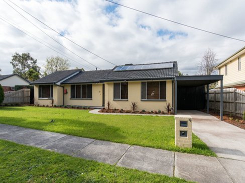 9 Croydondale Drive Mooroolbark 3138