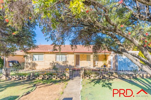 9 Doonba Street, TAMWORTH NSW 2340