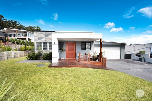 9 Ebbtide Way, CORLETTE NSW 2315