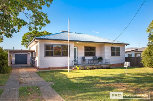9 Elm Street, TAMWORTH NSW 2340
