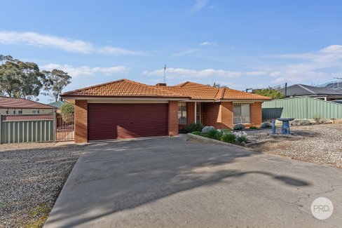 9 Forest Heights Drive KANGAROO FLAT