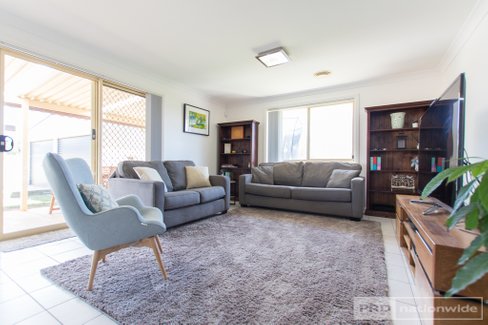 9 Green Street, TUMUT NSW 2720