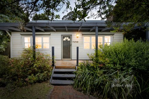 9 Hart Avenue Greensborough 3088