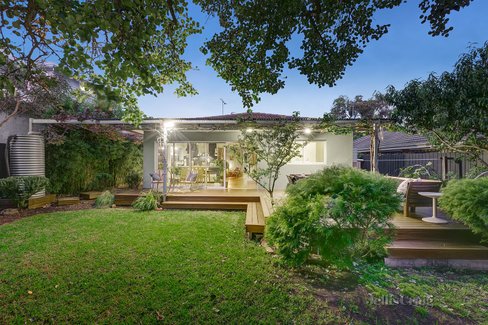 9 Henderson Street Northcote 3070