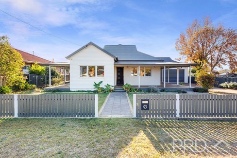 9 Herbert Street, TUMUT